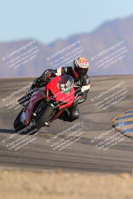 media/Dec-10-2023-SoCal Trackdays (Sun) [[0ce70f5433]]/Turn 12 (2pm)/